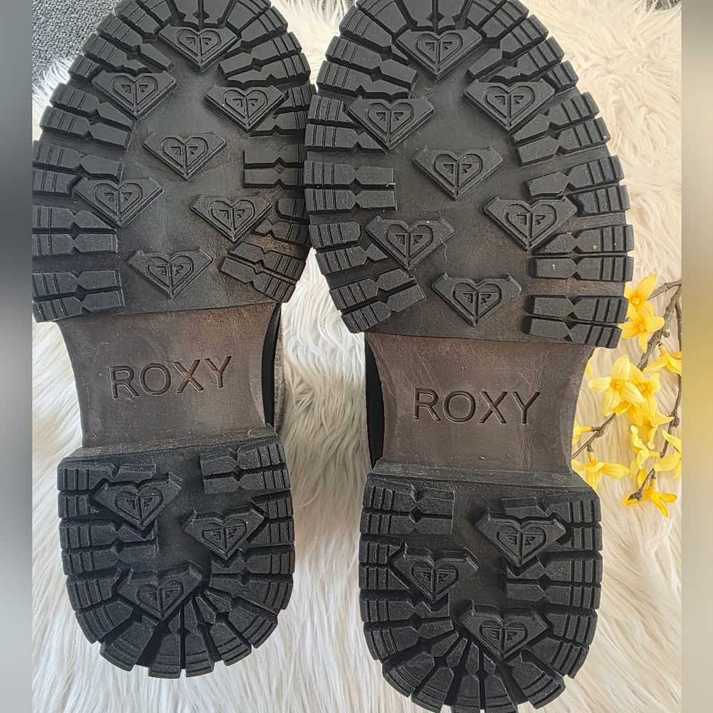 NWT Roxy Hail Ya Boot, Size 5 - Picture 13 of 17
